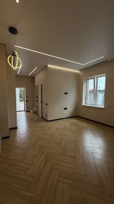 Продам 2-кімнатну квартиру з ремонтом у клубному будинку. Но