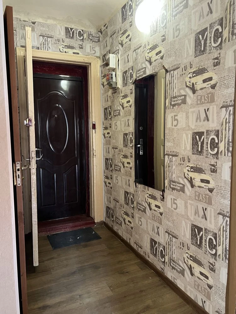 Продам 2 кімнатну квартиру( Чміленка)