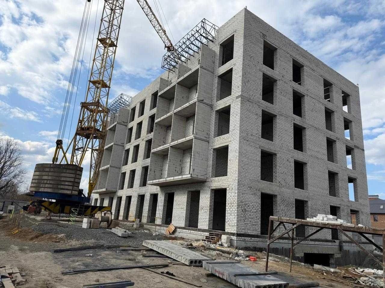 Сучасна 2К квартира 72м² на вул. Садова 120, від надійного З