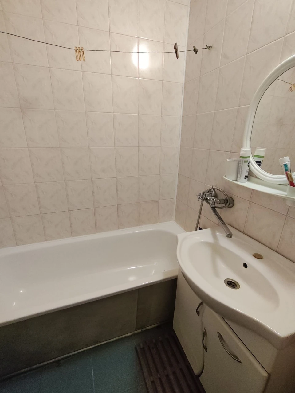 Продаж 3-квартири район Відродження.