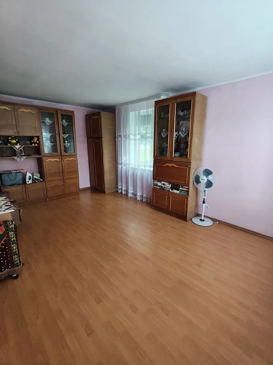 Продаж 3-квартири район Відродження.