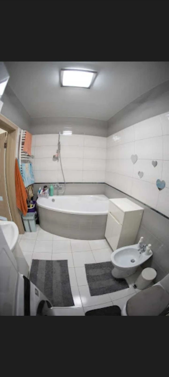 Продаж квартири 2кімнатна