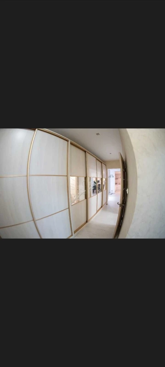 Продаж квартири 2кімнатна