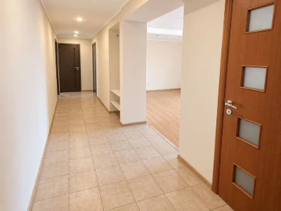 Продам 3 км квартиру
