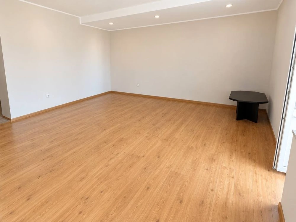 Продам 3 км квартиру