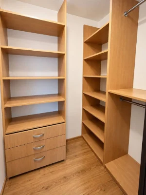 Продам 3 км квартиру