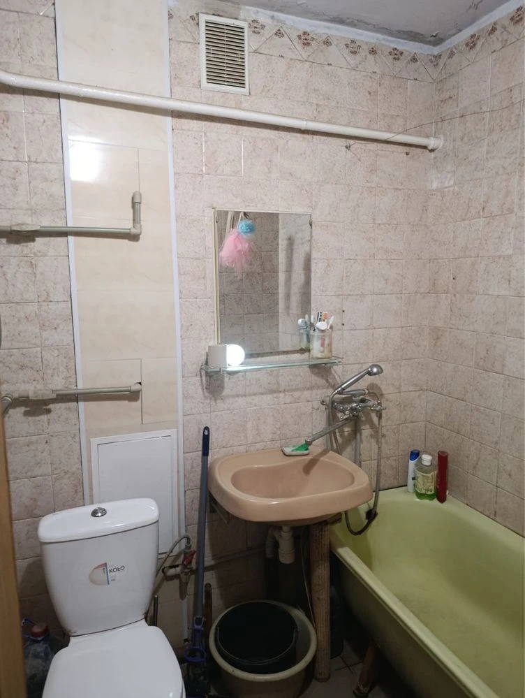 Продаж 2к квартири в Лісках за гарною ціною