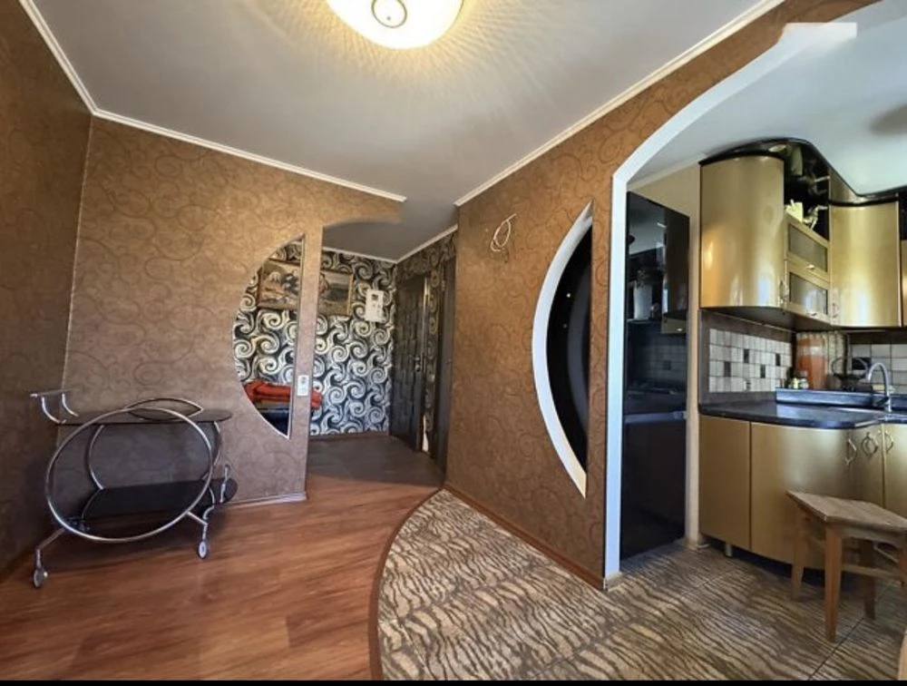 Продаж 2-х кім квартири 4/5 ПТЗ вул Чайковського 38