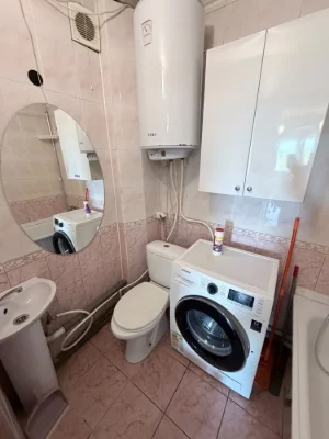 Продаю 3 к квартиру с индивидуальным отоплением , с ремонтом