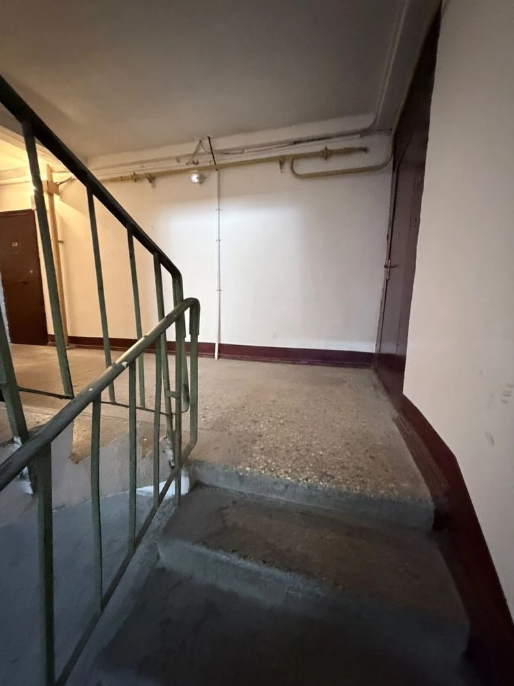 Продаю 3 к квартиру с индивидуальным отоплением , с ремонтом