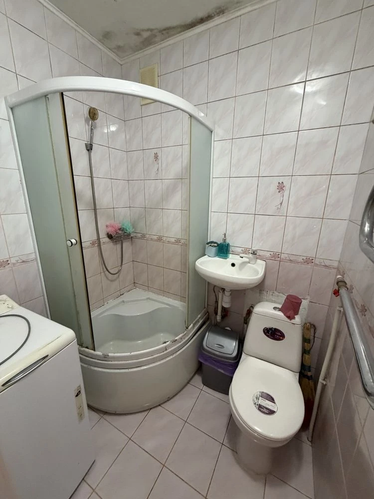 Продаж 1 кімнатної квартири район Сухого фонтану, вул. Робоч