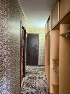 Продам 3к.кв. Площа Перемоги 3 поверх