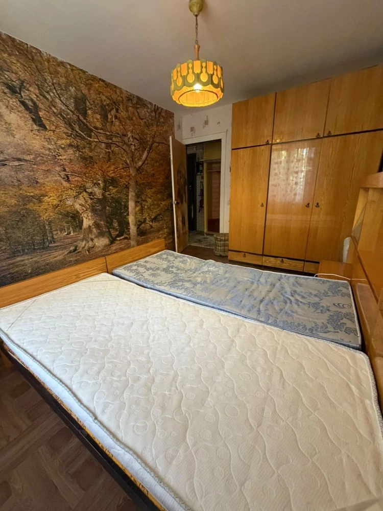 Продам 3к.кв. Площа Перемоги 3 поверх