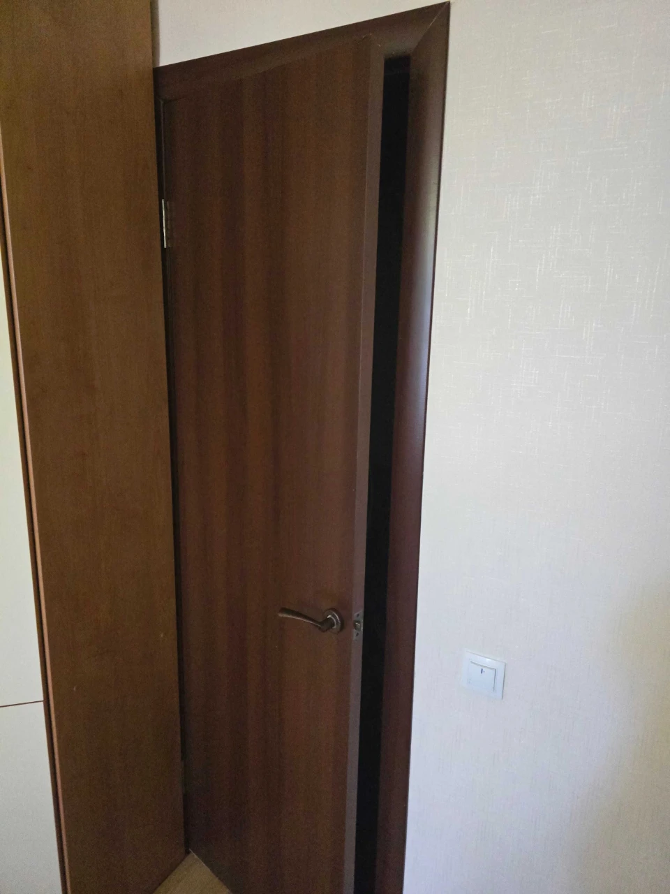 Продаю 2х комнатную квартиру в районе стадиона