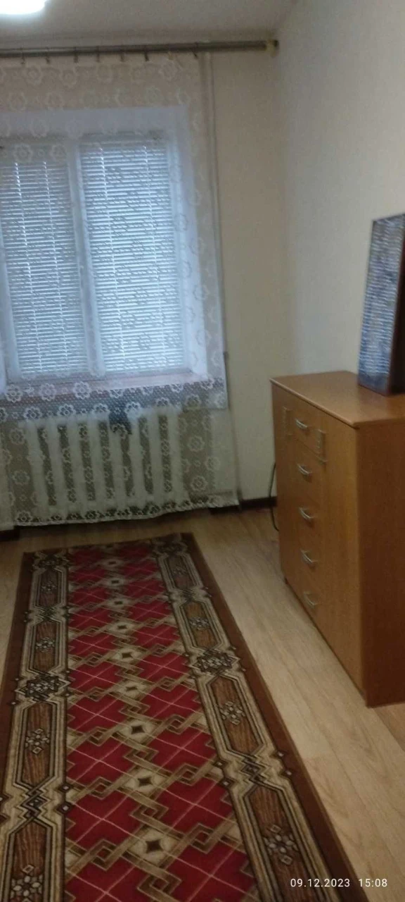 Продаю 2х комнатную квартиру в районе стадиона