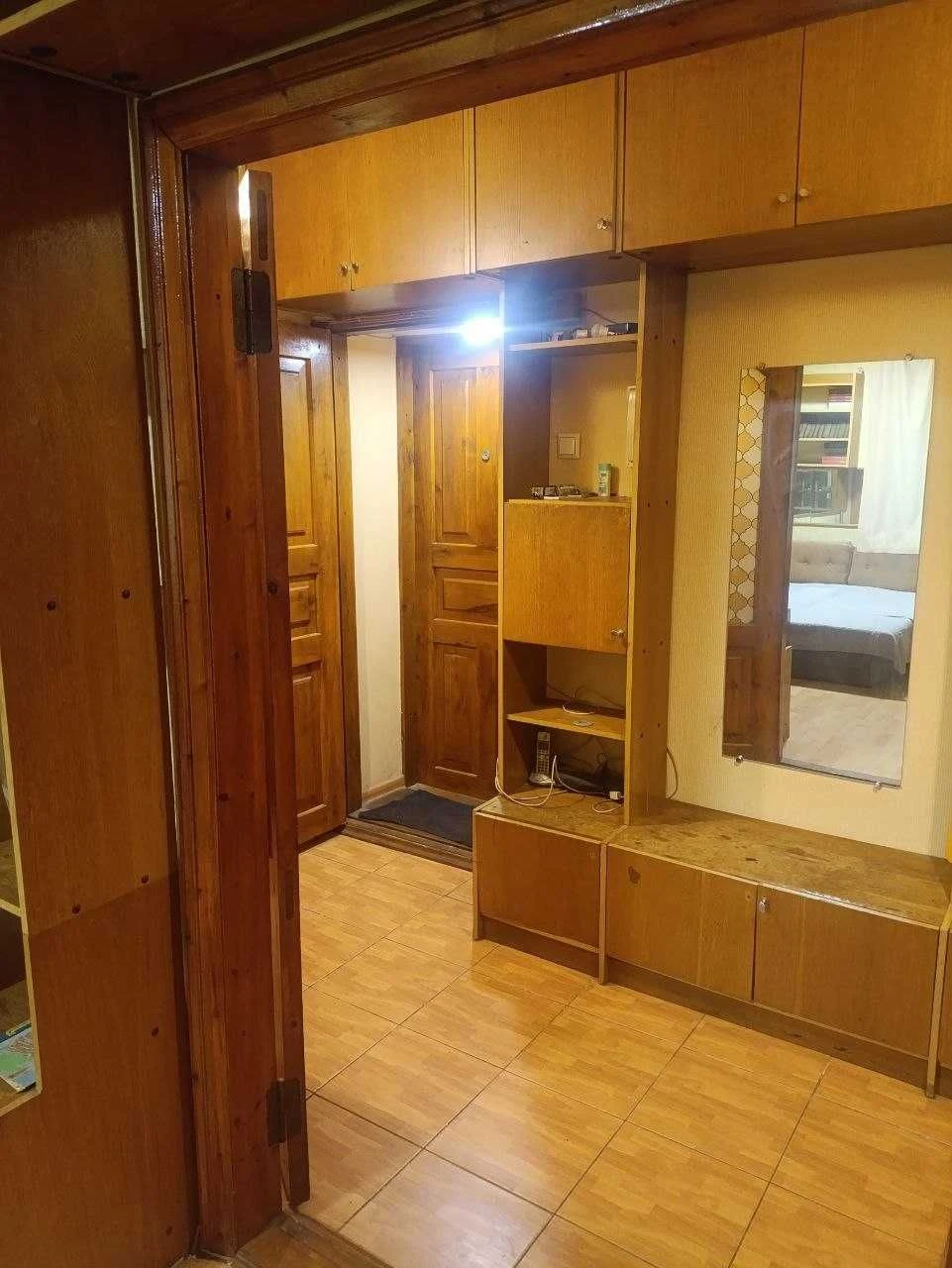 Продам двухкомнатную квартиру. пр. Центральный - 1-ая Слобод