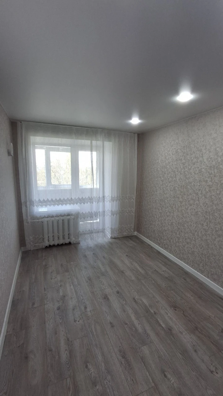 Продаю! 2к/к  ост. Плавбассейн.