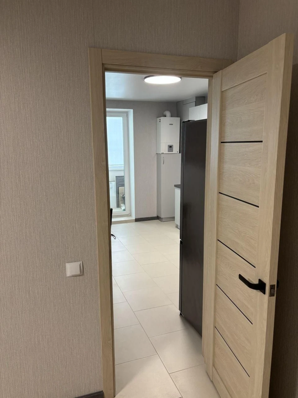 Продам 2-к кв., центр. Новобудова