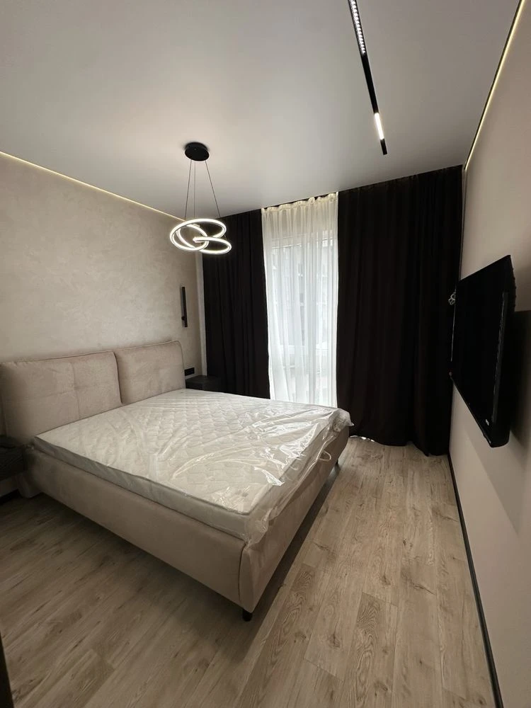Продаж 2 кімн. квартири в ЖК Еліт Парк/ перший поверх/ 56м2