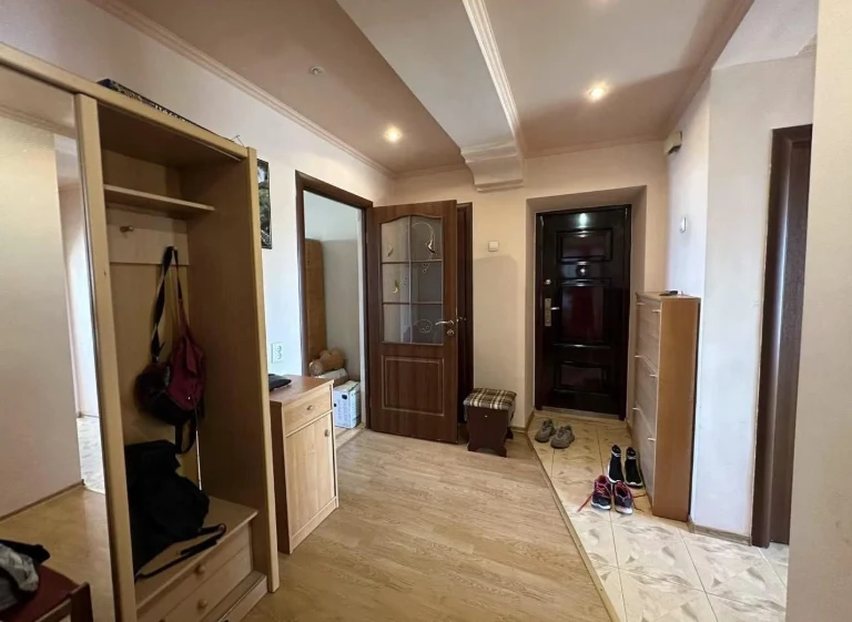 2 кімнатна квартира, в. 128 штурмової бригади