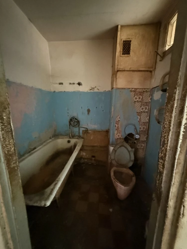 Продам 1кімнатну квартиру по в. Шухевича(Лаврвщева), потребу