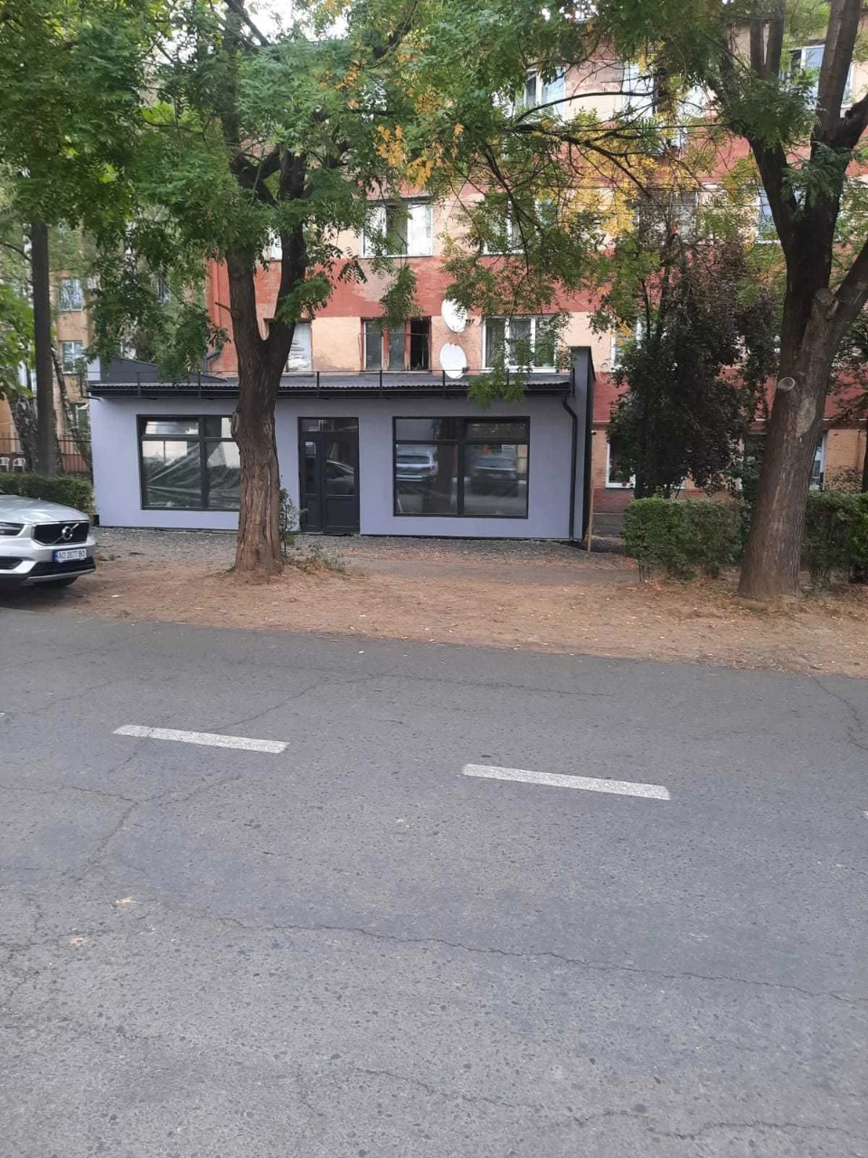 Продається квартира з можливістю переведення під торгово – о