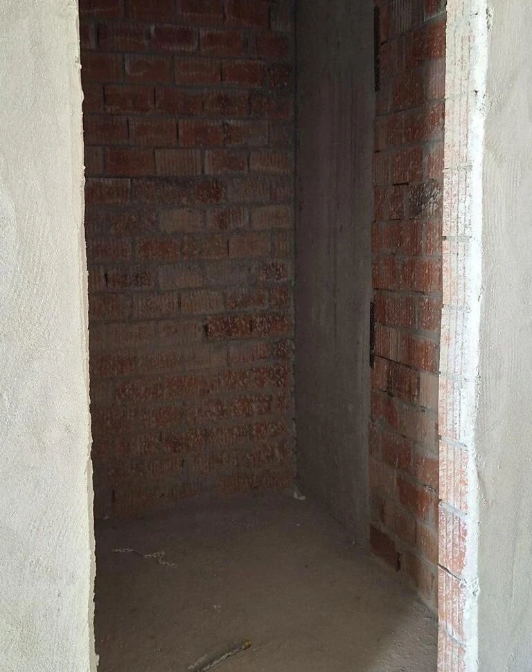 Продаж 1 - квартири можливий продаж під єОселю