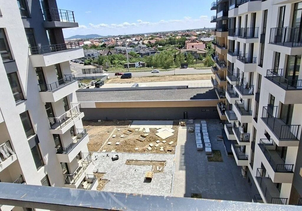 Продаж 1 - квартири можливий продаж під єОселю