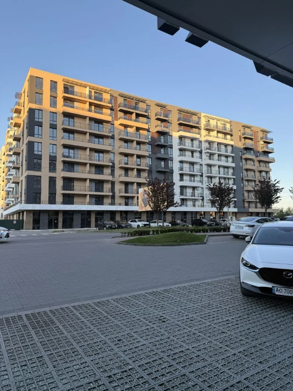 Продам 1кімнатну чорнову новобудову в ЖК Крона