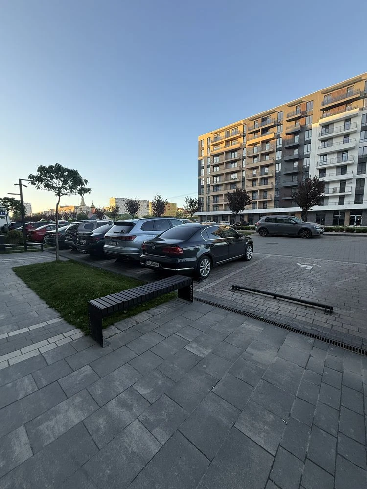 Продам 1кімнатну чорнову новобудову в ЖК Крона