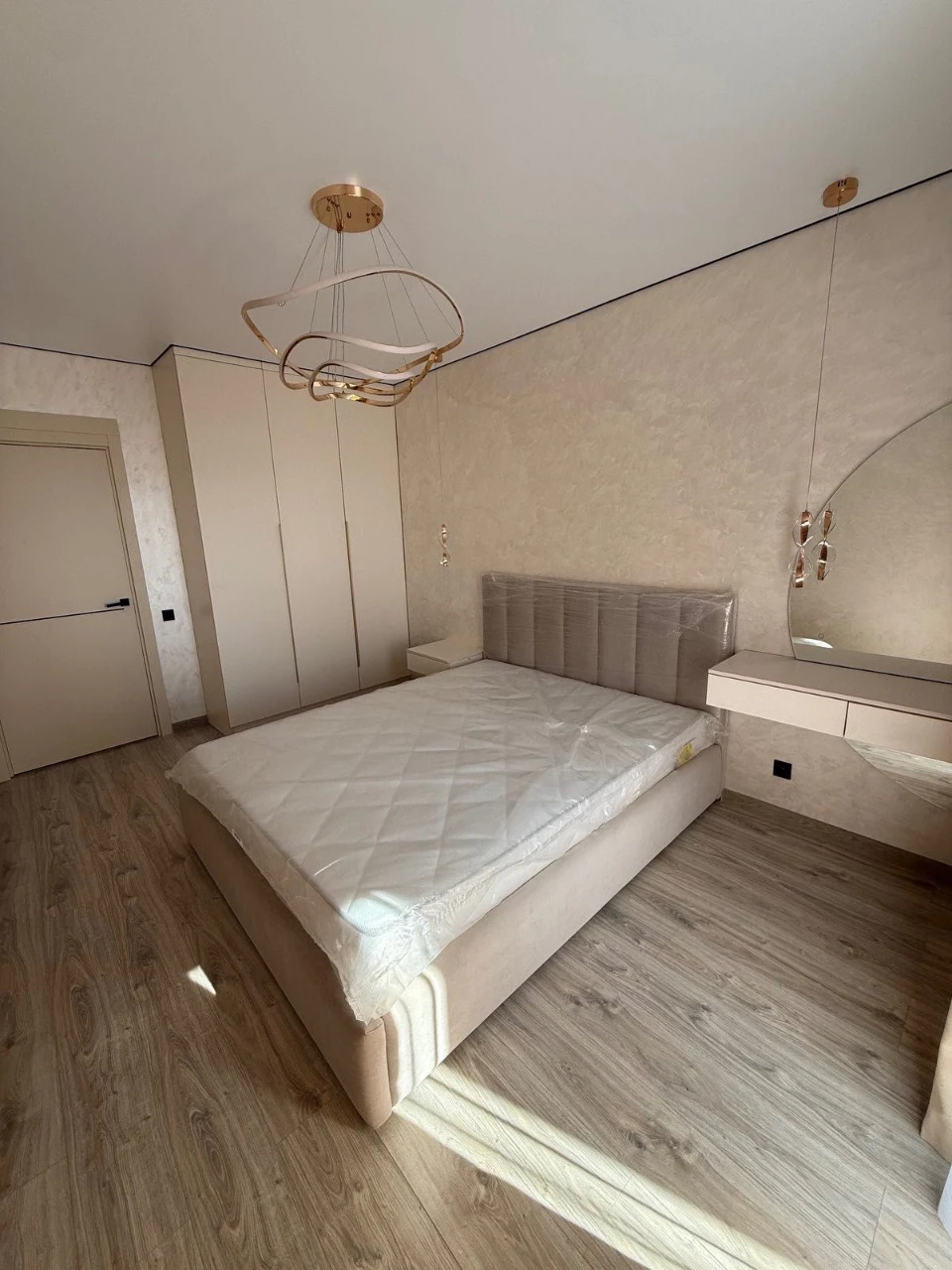 Ужгород  продаж 1.5 кімнатної квартири
