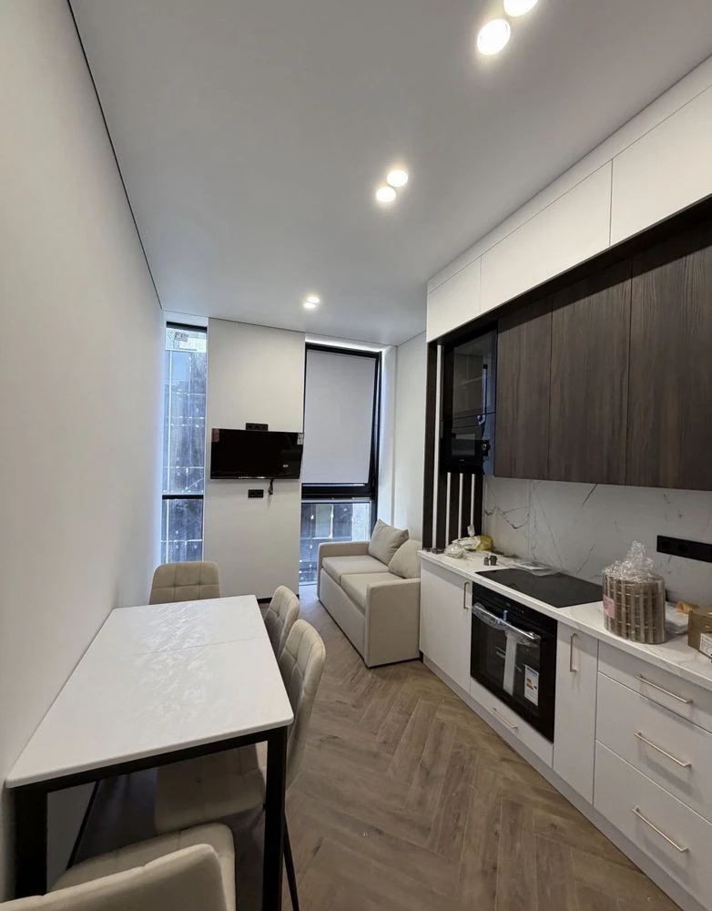 Продаж 1.5 кім /Уж Таверс/Uzh Towers / 43m2/Набережна