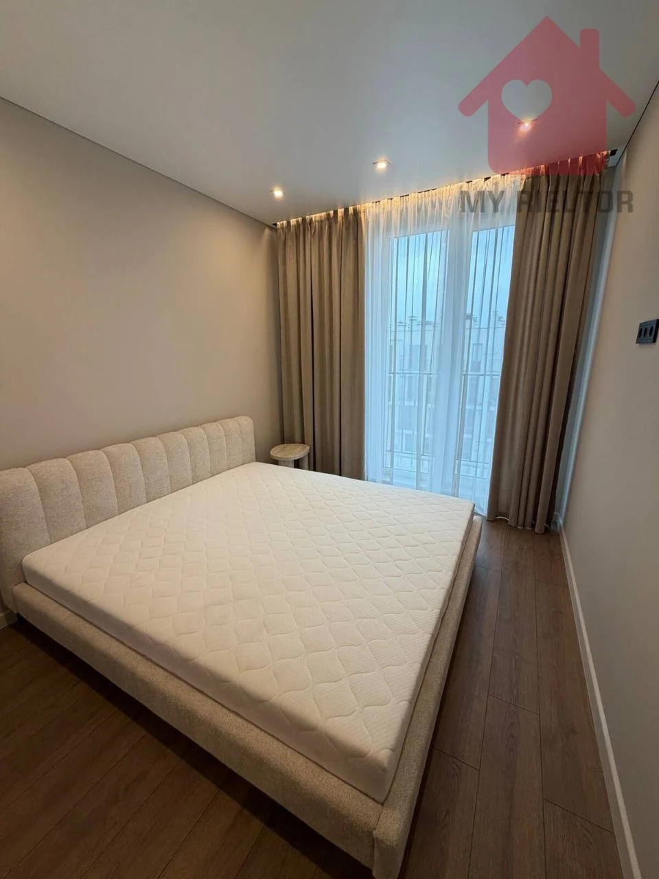 Продаж 1,5 квартири ЖК В 4