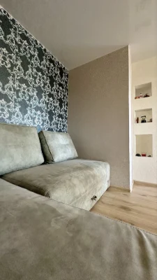 2 кім.квартира 42,5м2/Цегла/меблі+ техніка, газ.колонка, рем