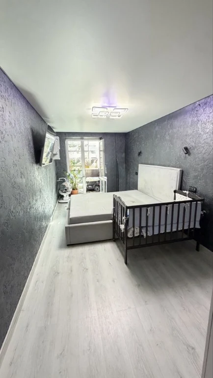 Продам 2х кімнатну квартиру проспект Хіміків, 45 м. Черкаси.