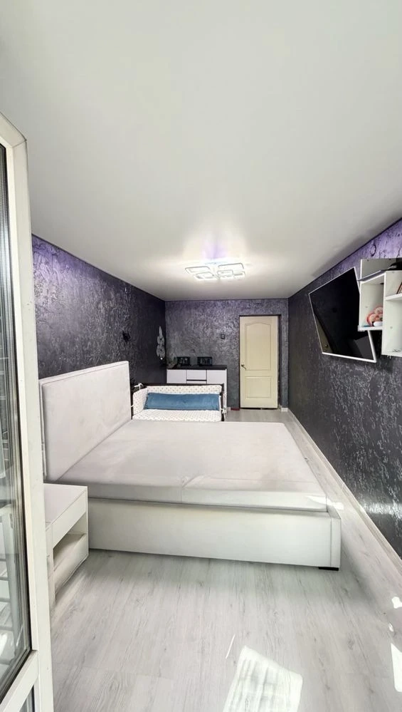 Продам 2х кімнатну квартиру проспект Хіміків, 45 м. Черкаси.