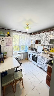 Продам 2х кімнатну квартиру проспект Хіміків, 45 м. Черкаси.