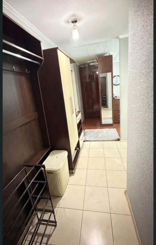 Продам 2х кімнатну квартиру проспект Хіміків, 45 м. Черкаси.