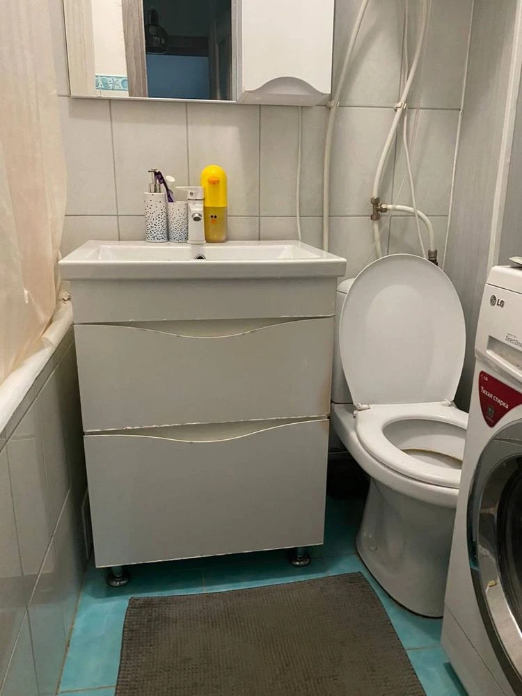 Продаж 1 кімнатної кваритири на Полєтаєва