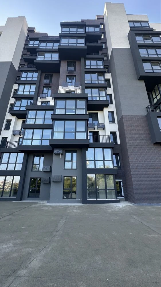 Квартира; Новобудова; Чернівці; Продаж; 3 кімнати;