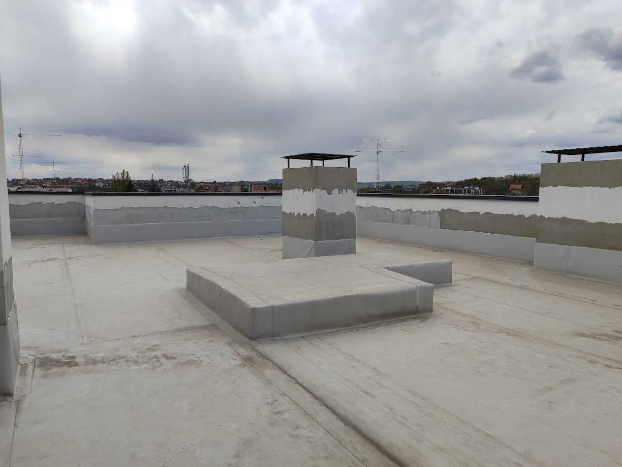 Продається 4-кімн ПЕНТХАУС з кухнею-студією та терасою 60 м²
