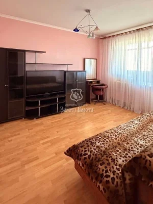 3-room apartment for sale 72.2 m², Volodymyr Mayakovsky