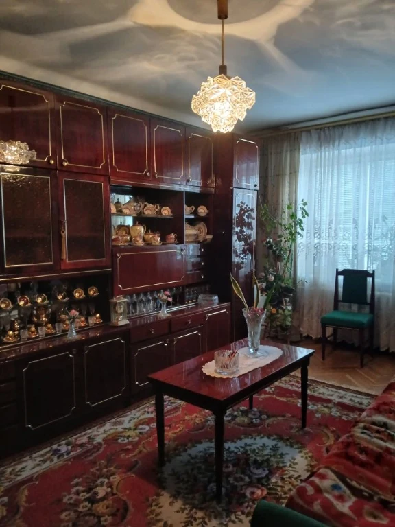 Продаж 3-х кімнатної квартири, центр міста