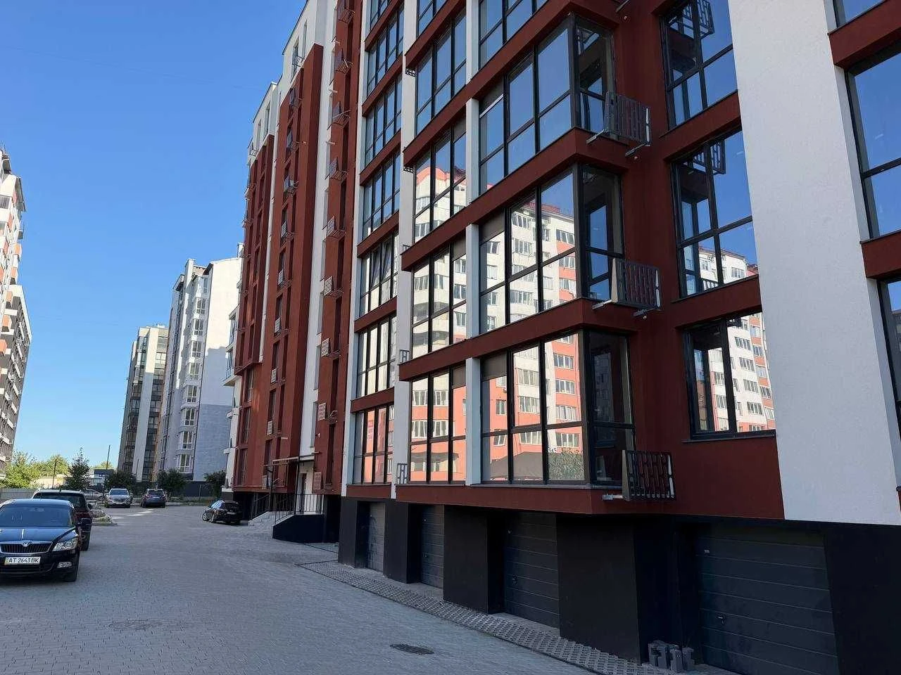 Продам гараж 24 м² у ЖК Comfort House