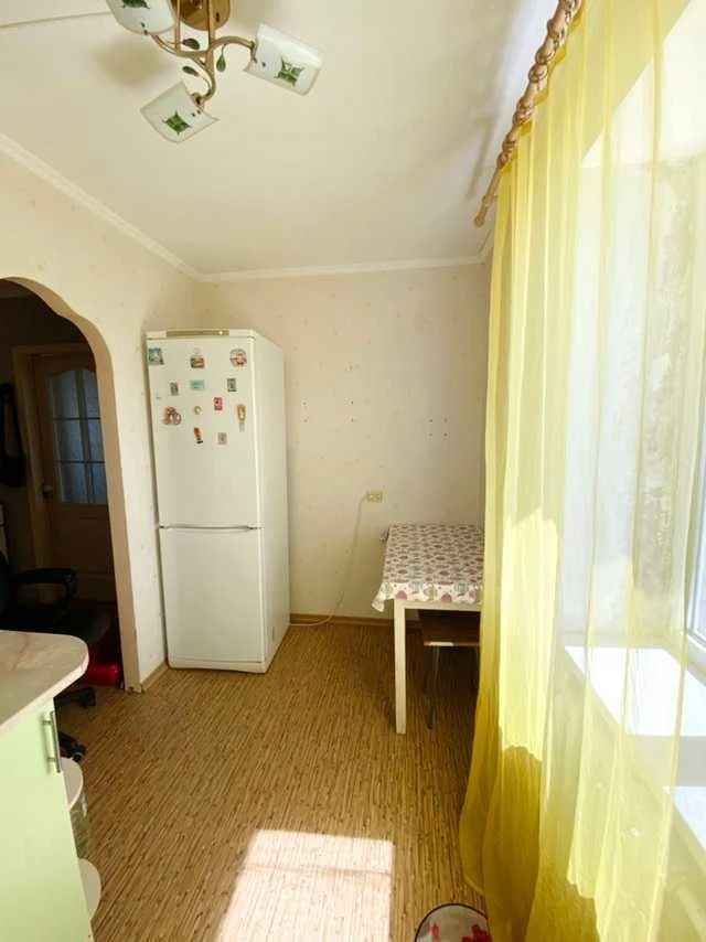 Продаю 1-кімнатну квартиру на Намиві, р-н АТБ.ц6