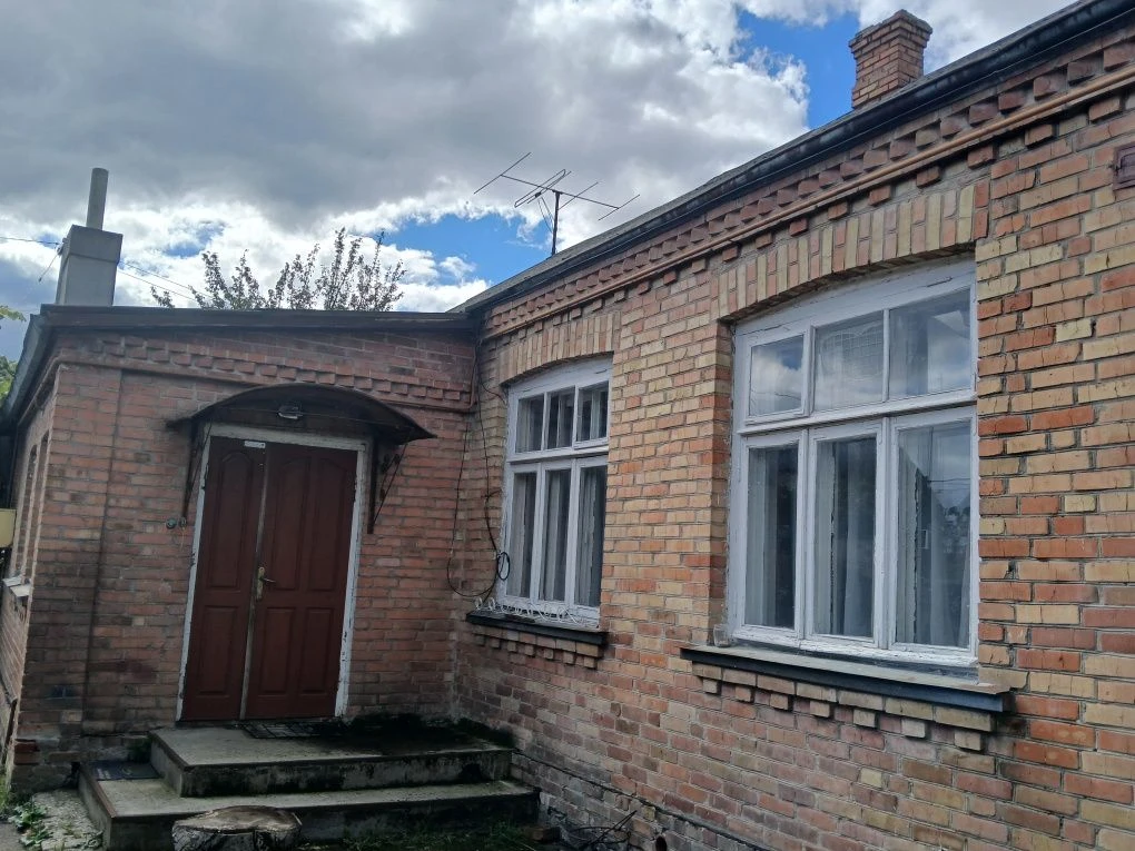 Продаж будинку у місті Луцьк