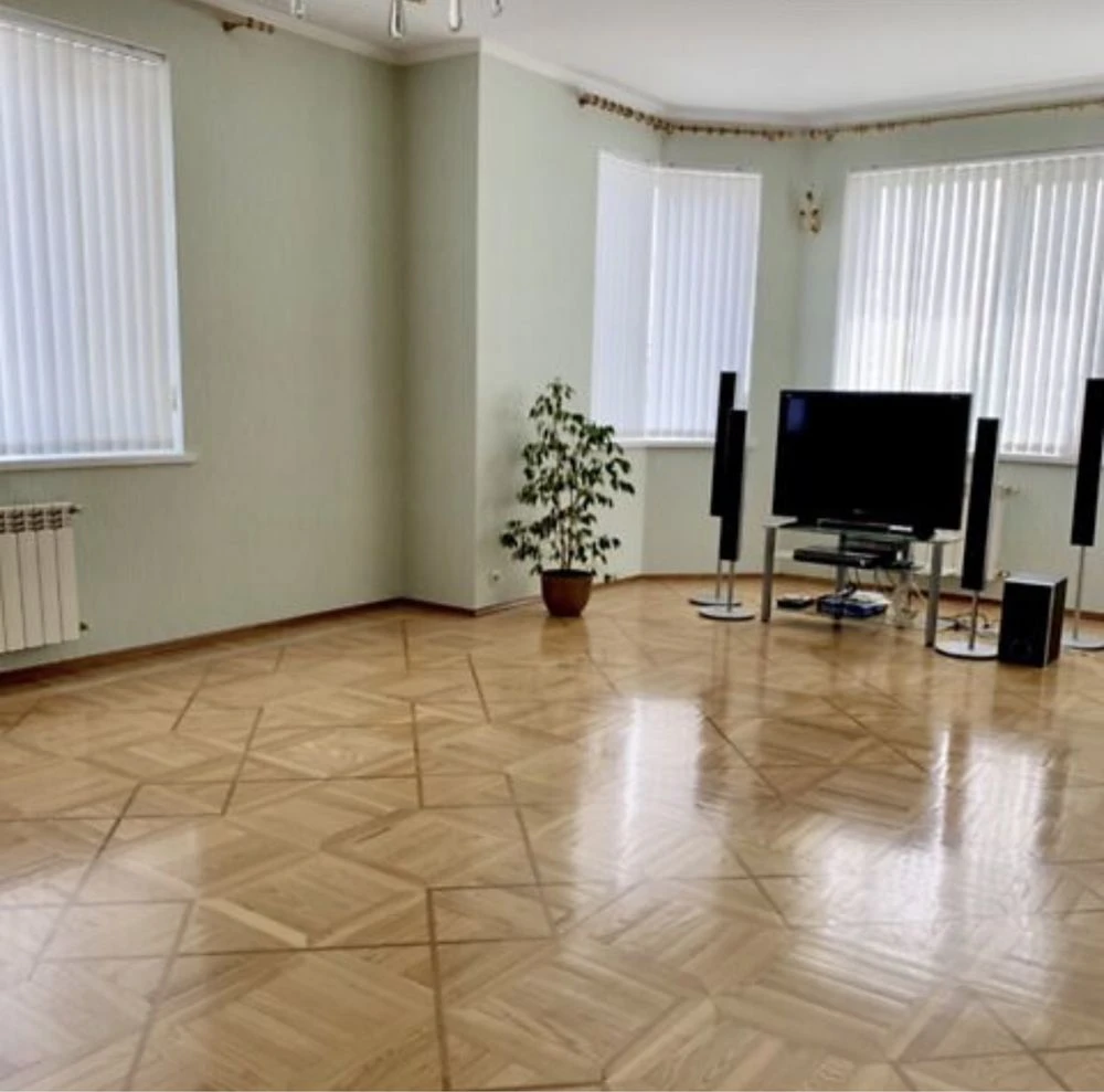Vinnytsia New building Buchmy street