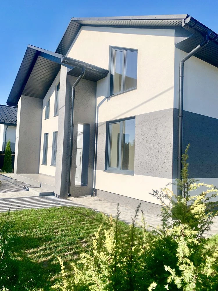Продам Новий Будинок біля ТЦ OLD TOWN