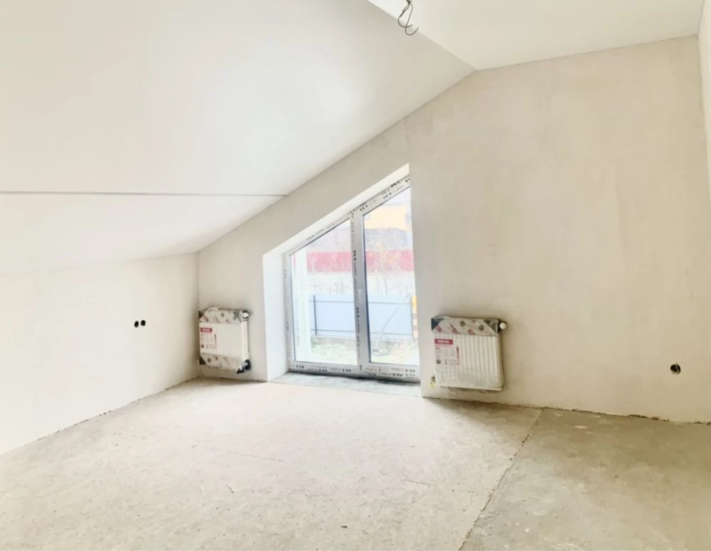 Продам Новий Будинок біля ТЦ OLD TOWN