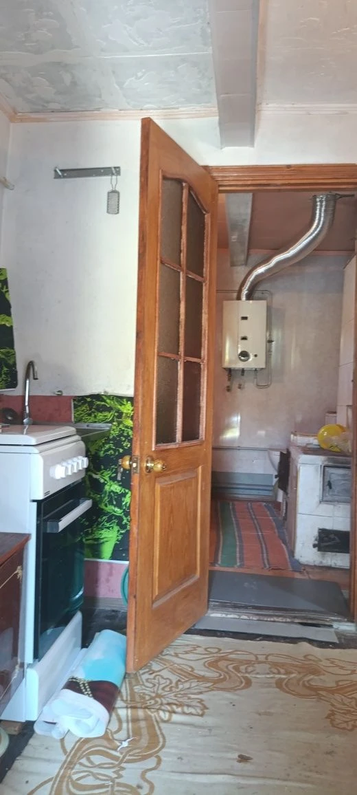 Продається будинок в Березівці з газом та всі зручності.